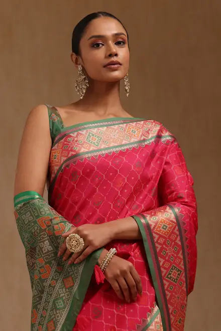 Fuchsia Silk Woven Design Saree With Thread Work